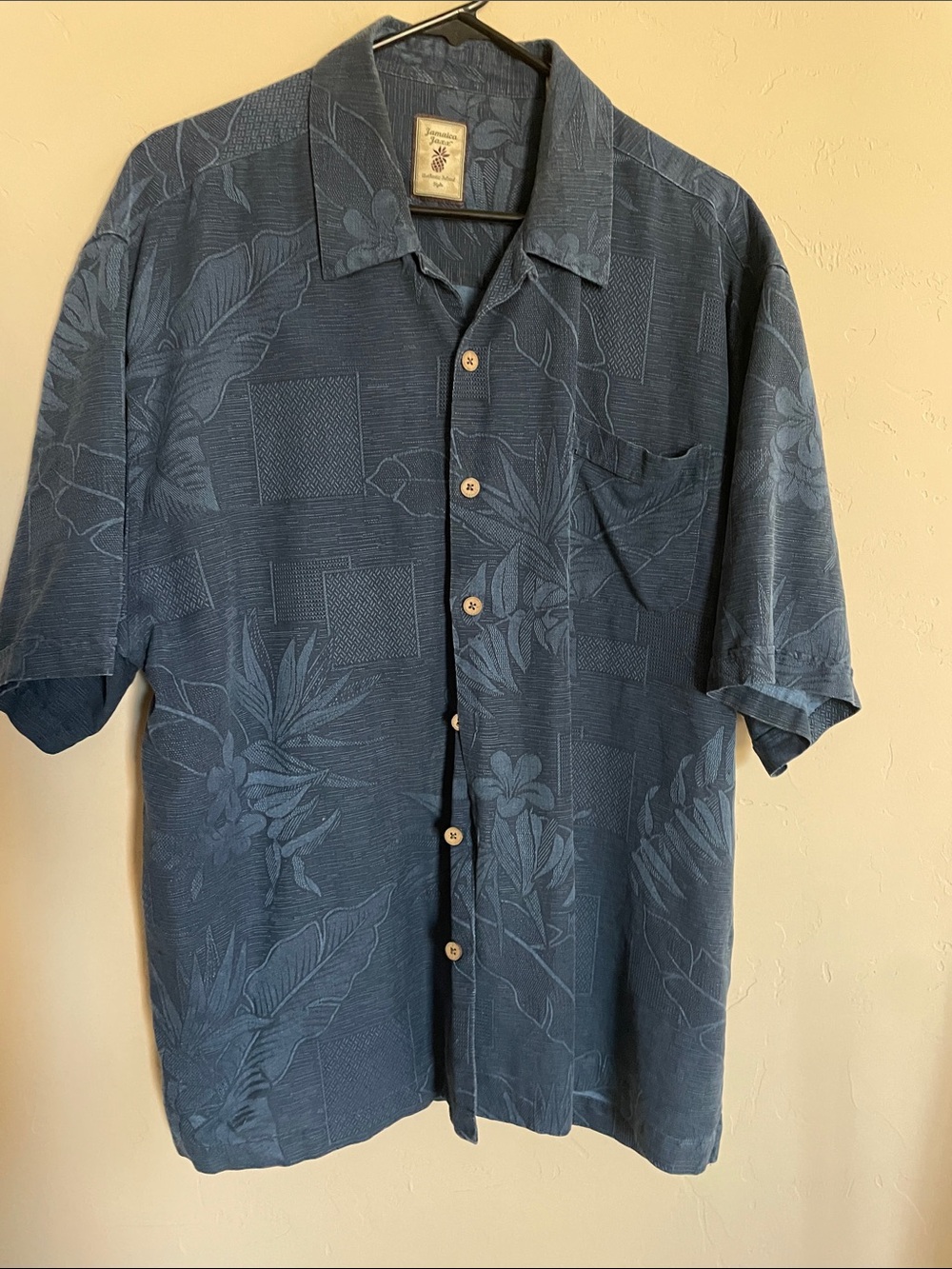 Jamaica Jaxx Blue Floral Short-Sleeve Button-Down Shirt